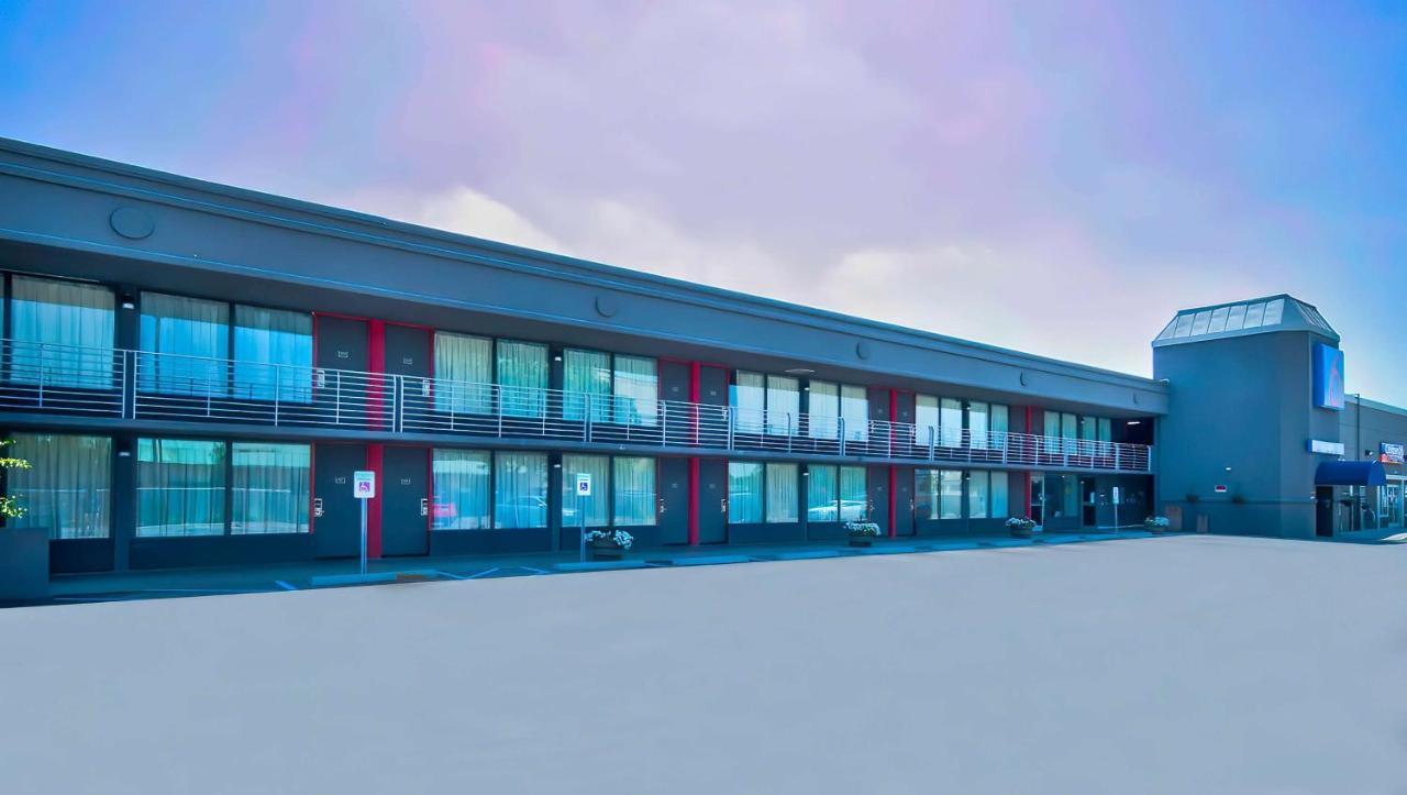 Motel 6 Louisville, Ky- Airport/ Fair Expo ภายนอก รูปภาพ